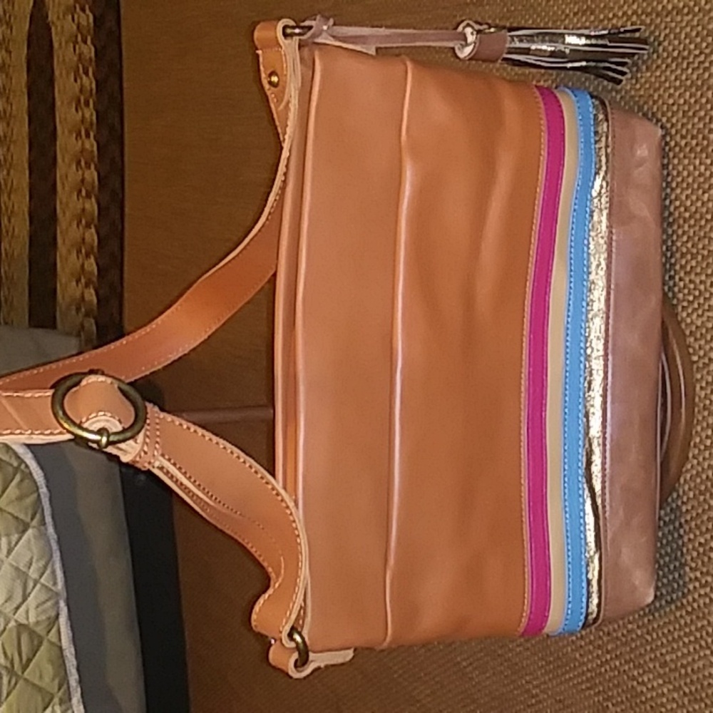 The Sak Sierra Chestnut